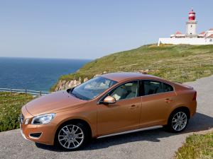 Volvo S60 D5 AWD 2010 года